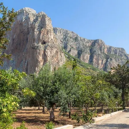 Nu Jardinu 'nmezzu Di Lu Mari San Vito Lo Capo